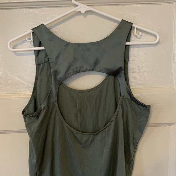 Sage green Upson Downes by William Anzevino top - Picture 3 of 3